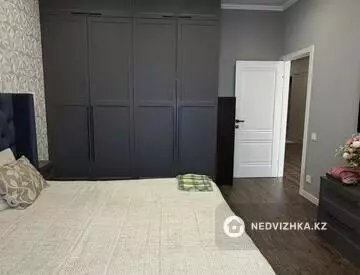 4-комнатная квартира, этаж 6 из 9, 105 м², миниатюра 10