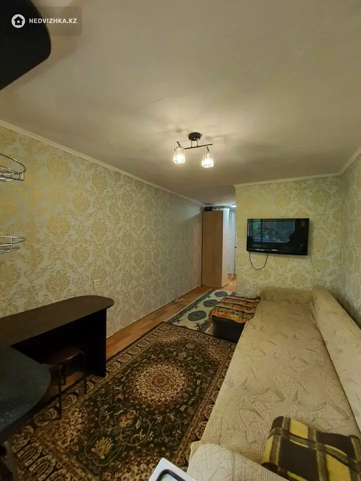 1-комнатная квартира, этаж 3 из 4, 19 м², фотография 2