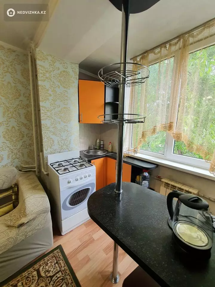1-комнатная квартира, этаж 3 из 4, 19 м², фотография 3