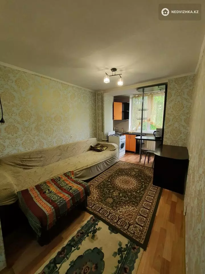 1-комнатная квартира, этаж 3 из 4, 19 м²