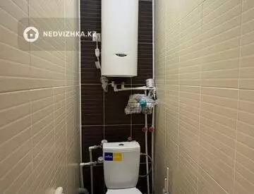 2-комнатная квартира, этаж 2 из 2, 60 м², миниатюра 12