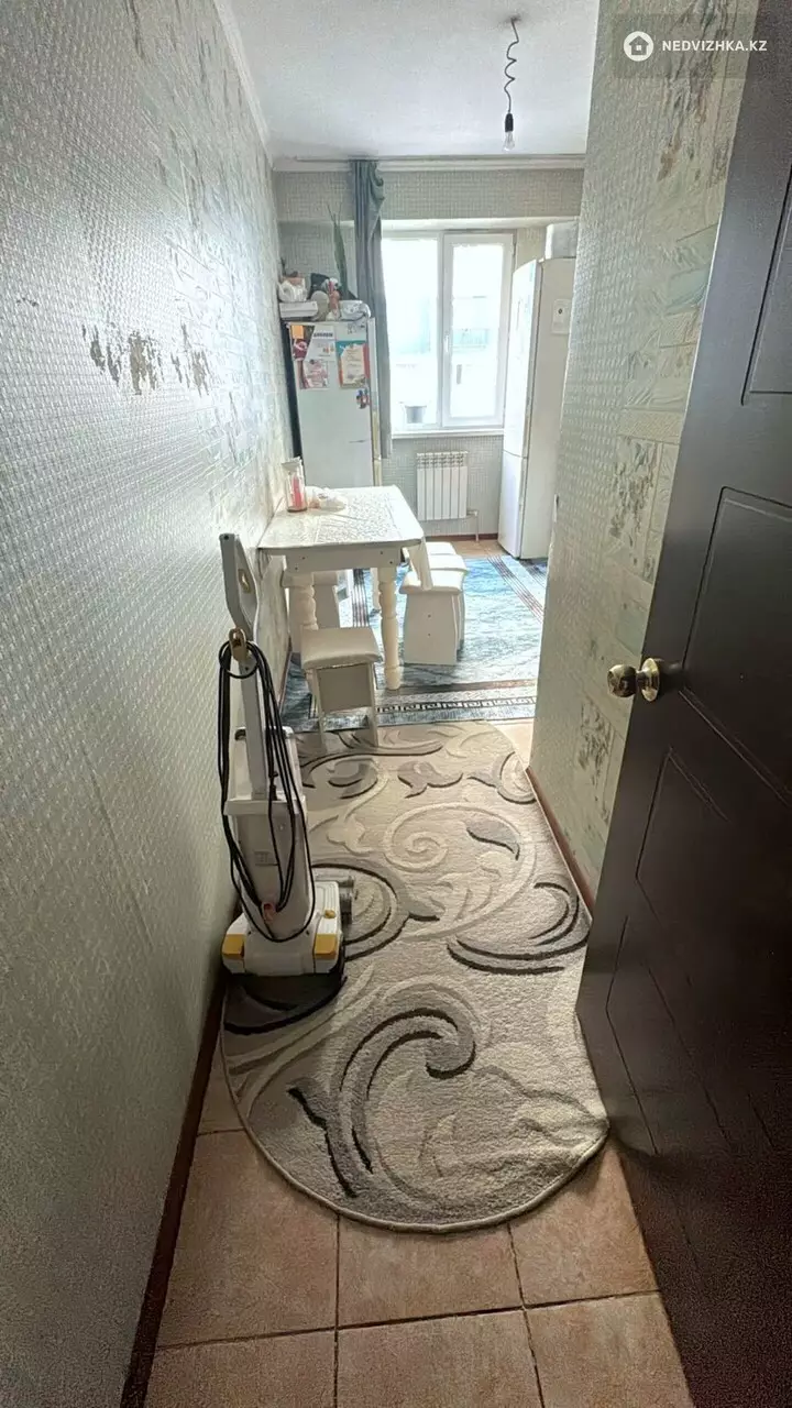 1-комнатная квартира, этаж 2 из 9, 40 м², фотография 3