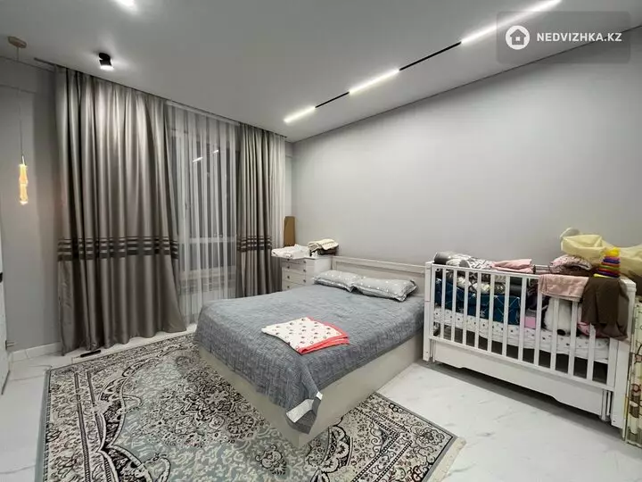 3-комнатная квартира, этаж 2 из 10, 71 м², На длительный срок