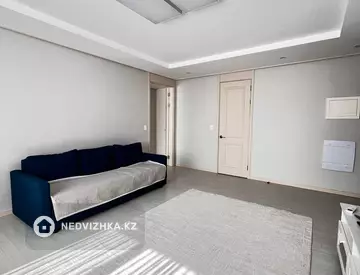 2-комнатная квартира, этаж 3 из 21, 74 м², миниатюра 9