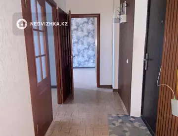 2-комнатная квартира, этаж 4 из 5, 60 м², миниатюра 5