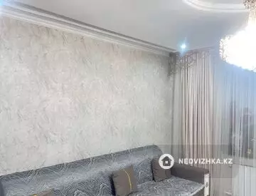 4-комнатная квартира, этаж 3 из 5, 80 м², миниатюра 5