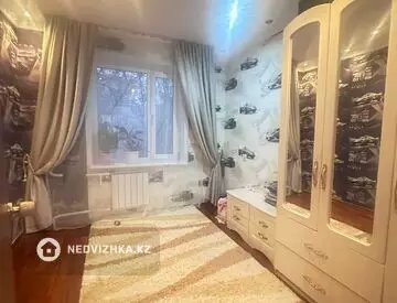 4-комнатная квартира, этаж 3 из 5, 80 м², миниатюра 9