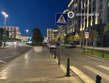 2-комнатная квартира, этаж 1 из 10, 38 м², миниатюра 4