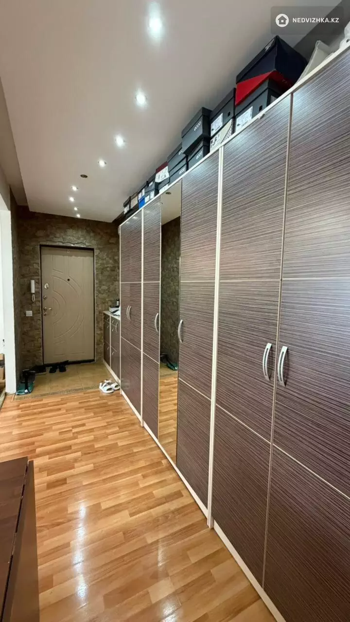 4-комнатная квартира, этаж 7 из 9, 77 м², фотография 4