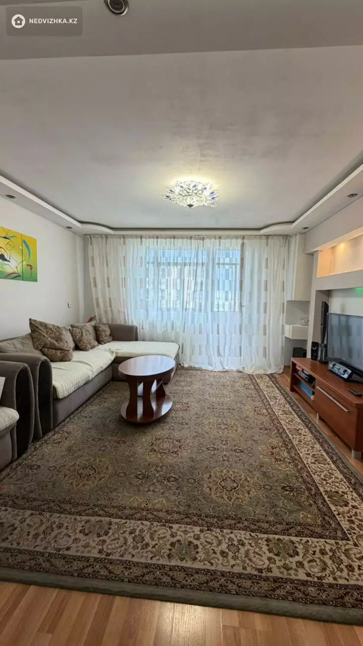 4-комнатная квартира, этаж 7 из 9, 77 м², фотография 3