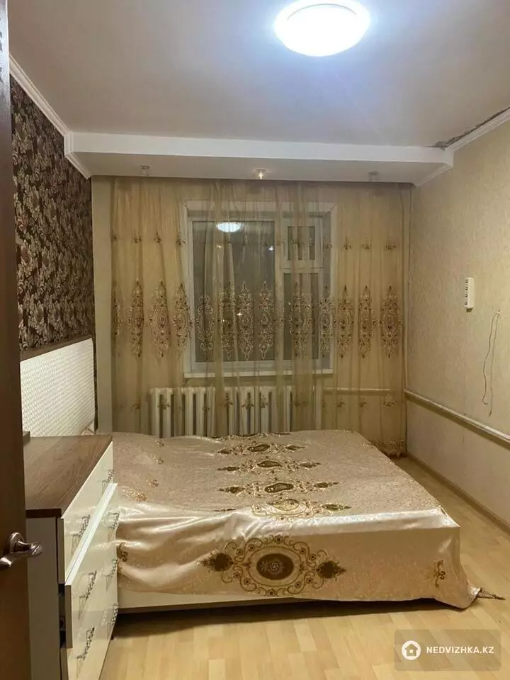 4-комнатная квартира, этаж 9 из 9, 77 м², фотография 5