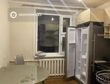 4-комнатная квартира, этаж 9 из 9, 77 м², миниатюра 8