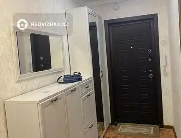 4-комнатная квартира, этаж 9 из 9, 77 м², миниатюра 7