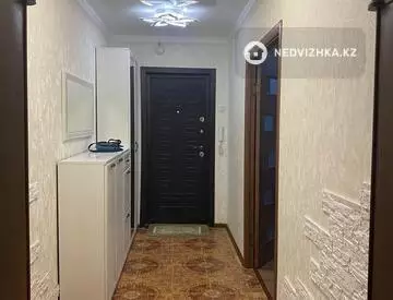 4-комнатная квартира, этаж 9 из 9, 77 м², миниатюра 10