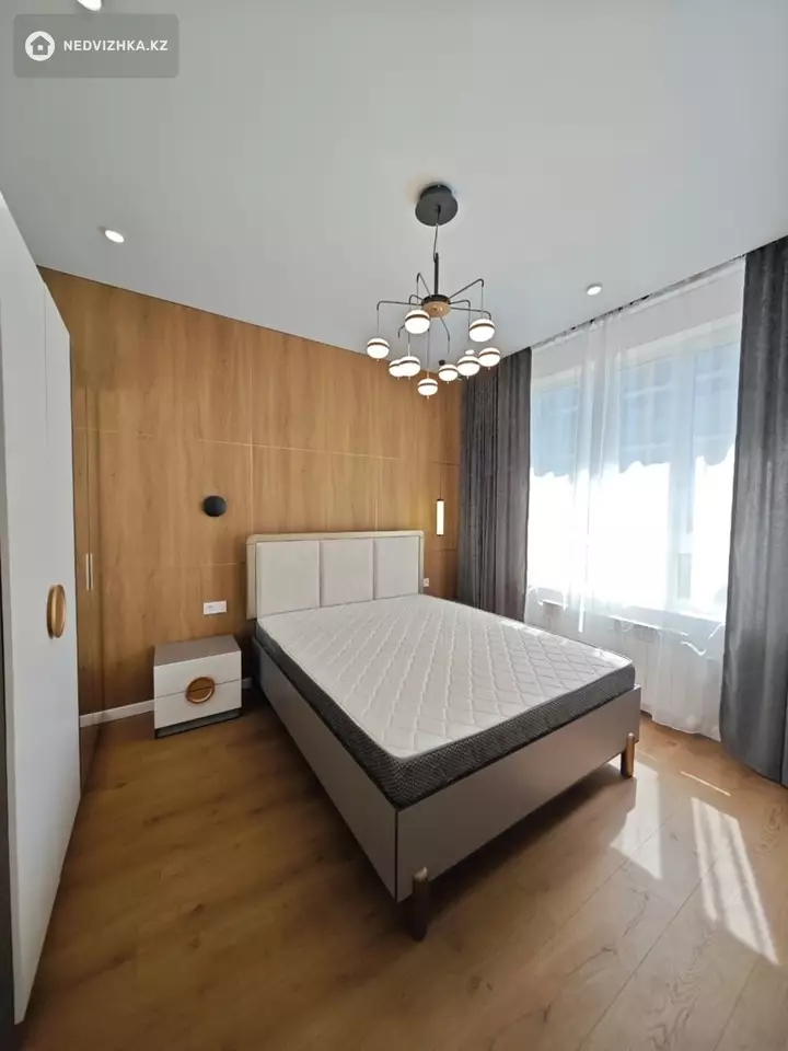 2-комнатная квартира, этаж 13 из 18, 67 м², фотография 5