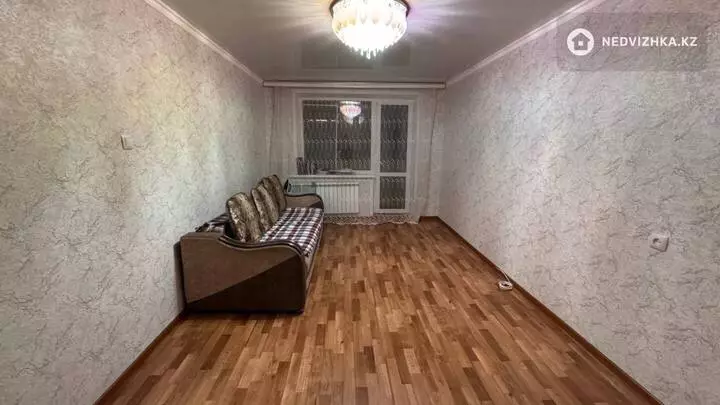2-комнатная квартира, этаж 5 из 5, 56 м², фотография 2