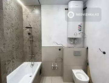 2-комнатная квартира, этаж 12 из 12, 42 м², миниатюра 7