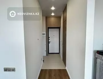 2-комнатная квартира, этаж 12 из 12, 42 м², миниатюра 8