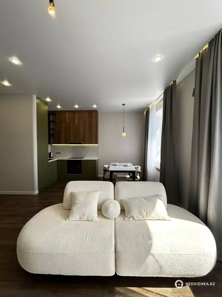 2-комнатная квартира, этаж 11 из 12, 41 м², 2-фотосурет