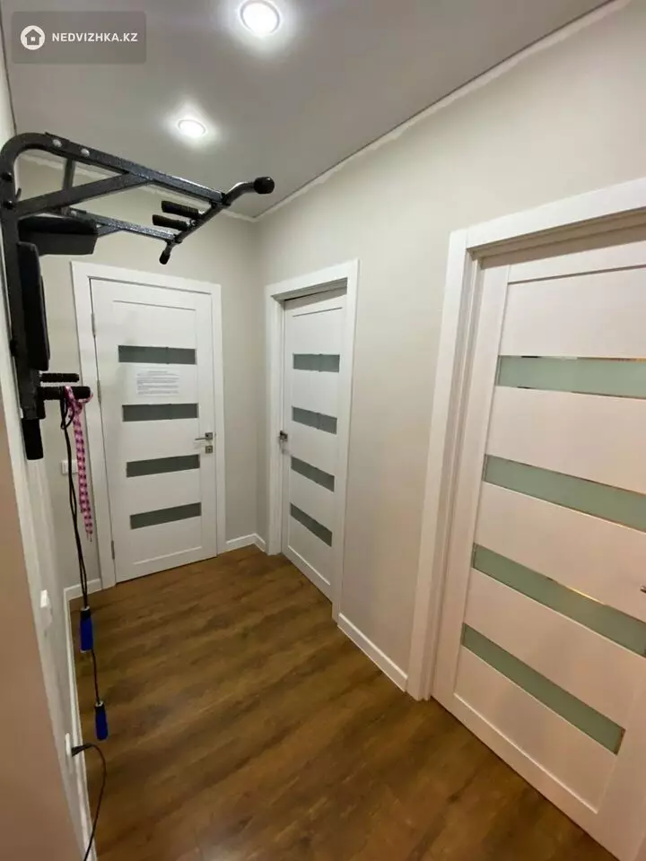3-комнатная квартира, этаж 3 из 5, 96 м², фотография 5