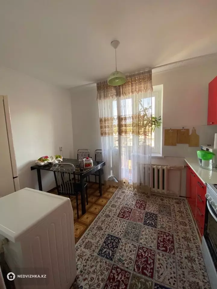 3-комнатная квартира, этаж 5 из 5, 67 м², 2-фотосурет