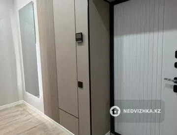 2-комнатная квартира, этаж 6 из 10, 43 м², миниатюра 6