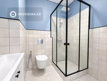 2-комнатная квартира, этаж 7 из 9, 64 м², миниатюра 10