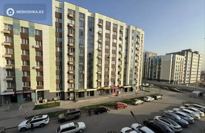 1-комнатная квартира, этаж 3 из 9, 44 м², фотография 3