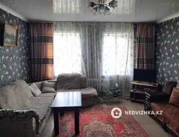 3-бөлмелі үй, 3 соттық, 100 м², 12-нобай