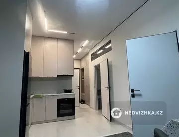 2-комнатная квартира, этаж 7 из 12, 48 м², На длительный срок