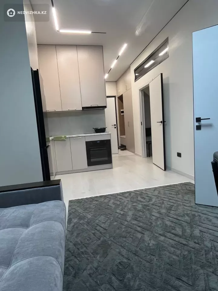 2-комнатная квартира, этаж 7 из 12, 48 м², На длительный срок, фотография 3
