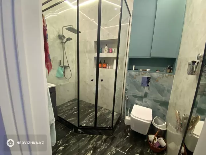 3-бөлмелі пәтер, қабат 2 барлық қабат саны 12, 113 м²