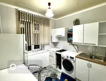 1-комнатная квартира, этаж 4 из 4, 30 м², По часам, миниатюра 4