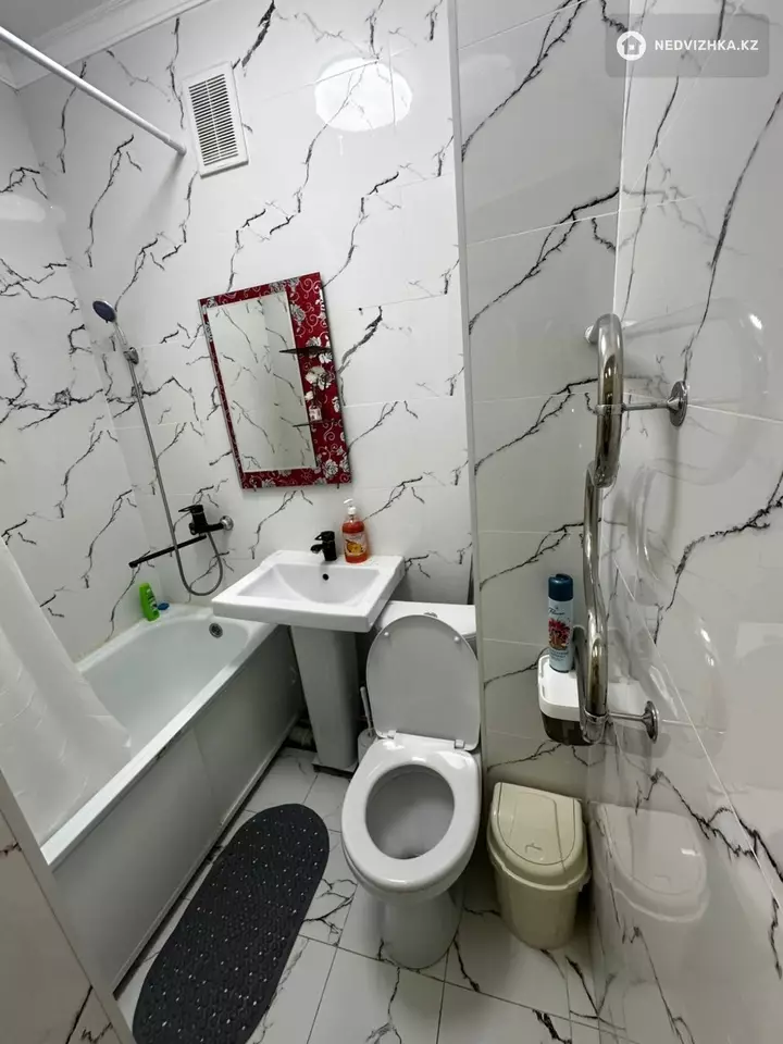 1-комнатная квартира, этаж 4 из 4, 30 м², По часам, фотография 5