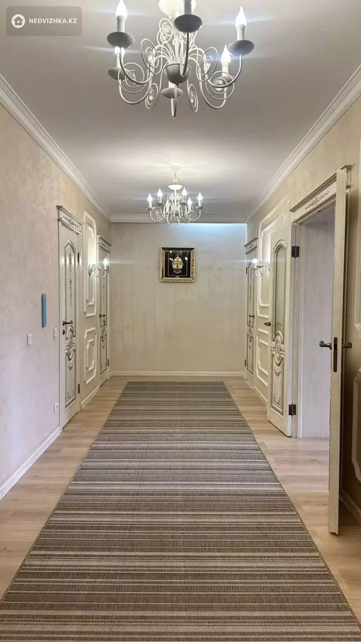 3-комнатная квартира, этаж 2 из 5, 131 м², 5-фотосурет