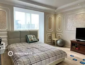 3-комнатная квартира, этаж 2 из 5, 131 м², миниатюра 10