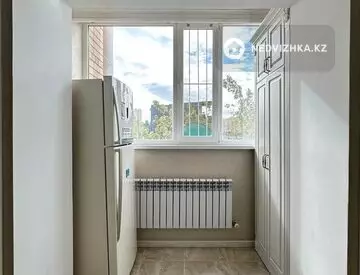 3-комнатная квартира, этаж 2 из 5, 131 м²
