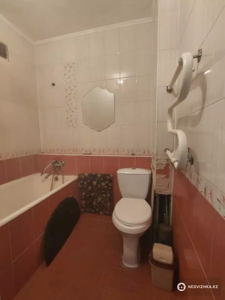 2-комнатная квартира, этаж 3 из 5, 42 м², фотография 5