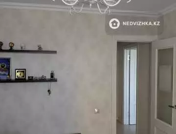 5-комнатная квартира, этаж 4 из 9, 131 м²