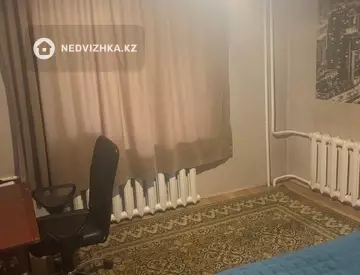 3-комнатная квартира, этаж 4 из 5, 68 м², На длительный срок, миниатюра 9