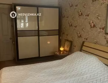 3-комнатная квартира, этаж 4 из 5, 68 м², На длительный срок, миниатюра 11