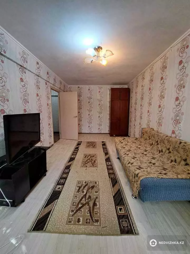 1-комнатная квартира, этаж 2 из 5, 34 м², фотография 4