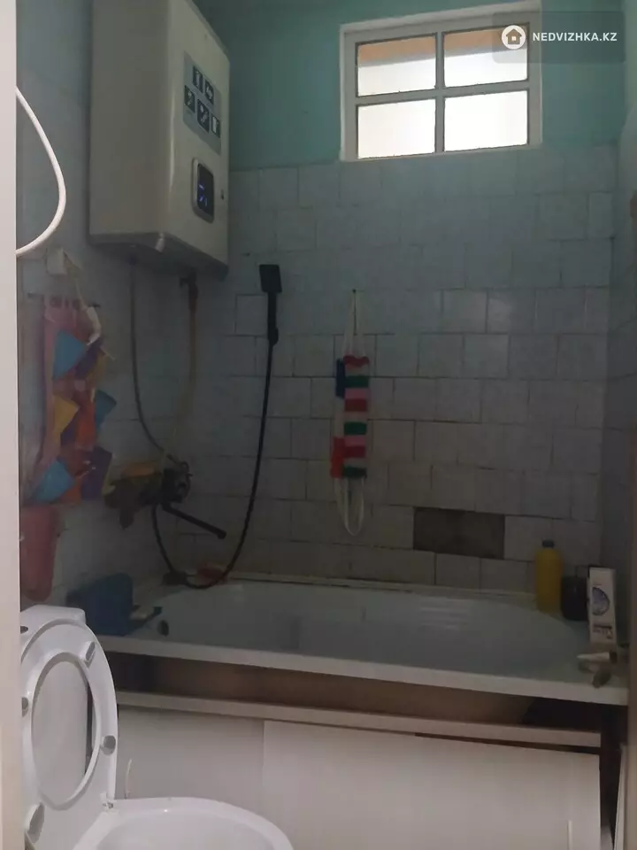 2-комнатная квартира, этаж 2 из 2, 45 м², фотография 2