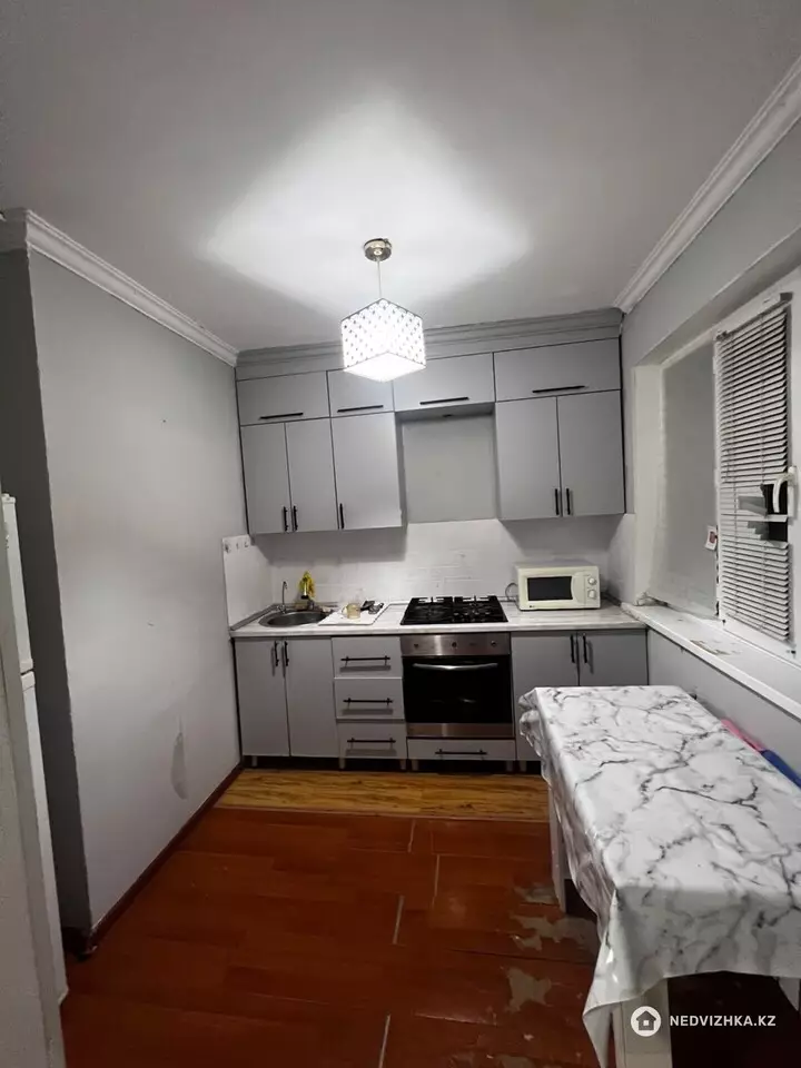 2-бөлмелі пәтер, қабат 5 барлық қабат саны 5, 47 м², На длительный срок, 2-фотосурет