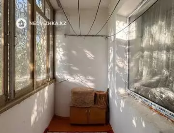 3-комнатная квартира, этаж 2 из 10, 64 м², миниатюра 11