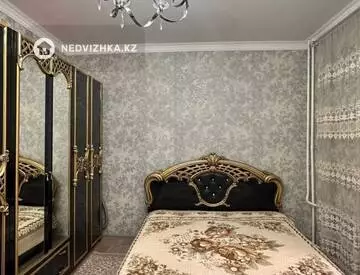 3-комнатная квартира, этаж 2 из 10, 64 м², миниатюра 3