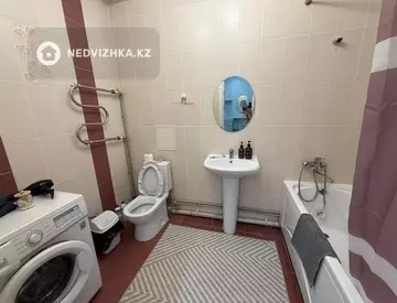 1-бөлмелі пәтер, қабат 5 барлық қабат саны 6, 44 м², Посуточно, 9-нобай