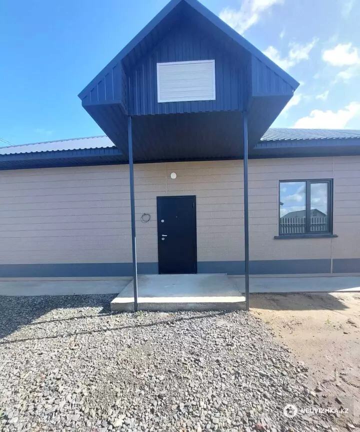 3-комнатная часть дома, 2.5 соток, 80 м², фотография 3