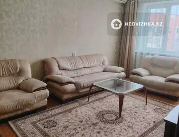 4-комнатная квартира, этаж 8 из 9, 96 м², На длительный срок