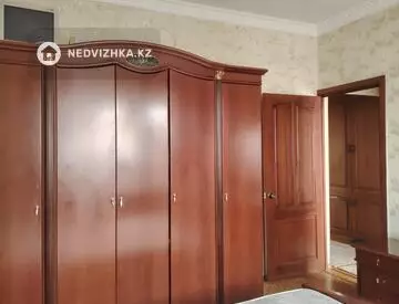 4-бөлмелі пәтер, қабат 8 барлық қабат саны 9, 96 м², На длительный срок, 10-нобай